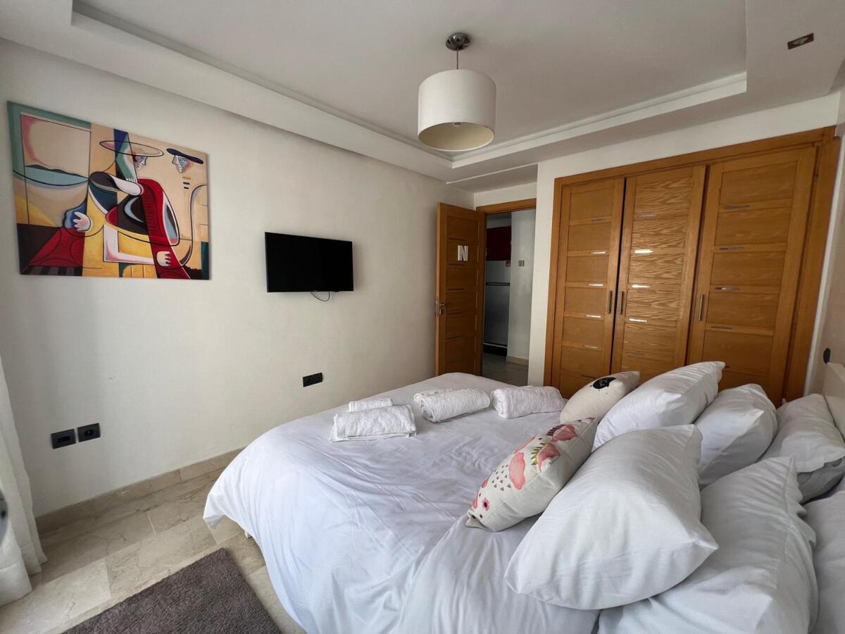 For Married Couples Close To Zara Maarif Cosy & In The Heart Of Racine Twins Centers Maarif Apartamento *