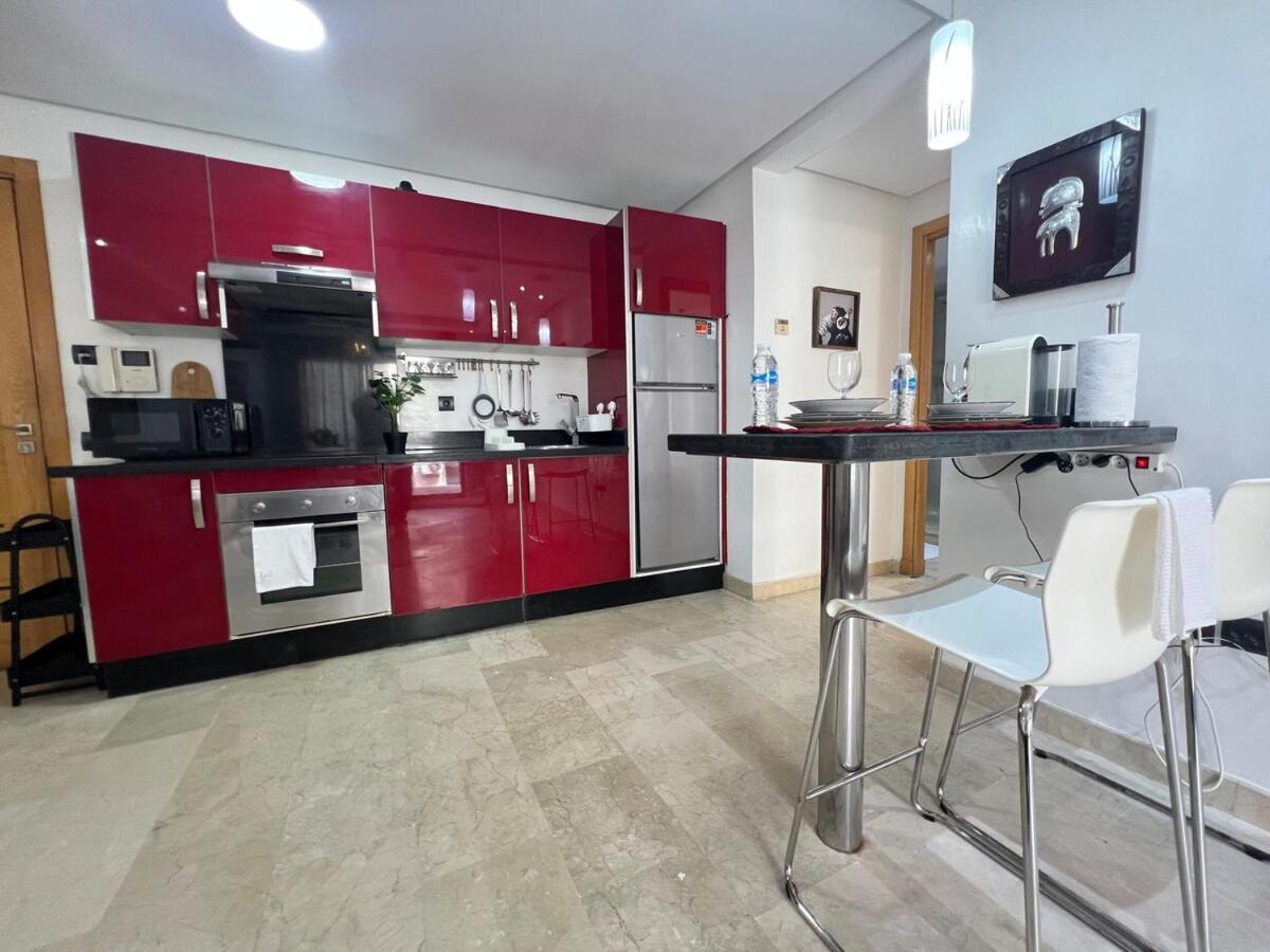 For Married Couples Close To Zara Maarif Cosy & In The Heart Of Racine Twins Centers Maarif